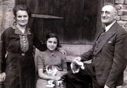 Last photo taken of the Westerfeld Family before Edith was sent to America in 1938.